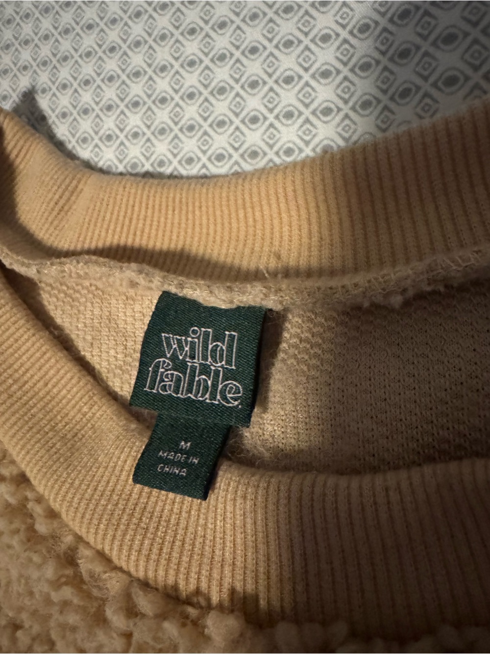 wild fable Women’s Camel Sherpa Crewneck Pullover - Picture 2 of 2